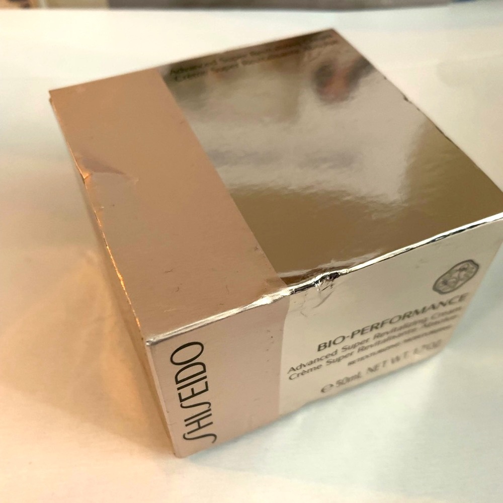 Shiseido BioPerformance Advanced Super Revitalizing NWT